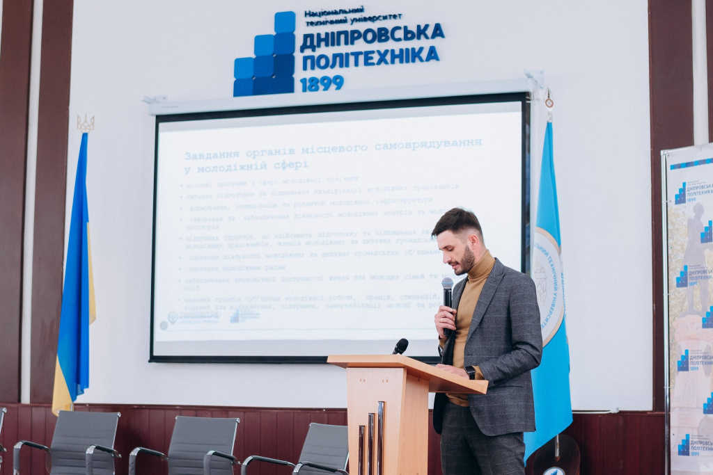 Photo 008.jpg Photo 008.jpg