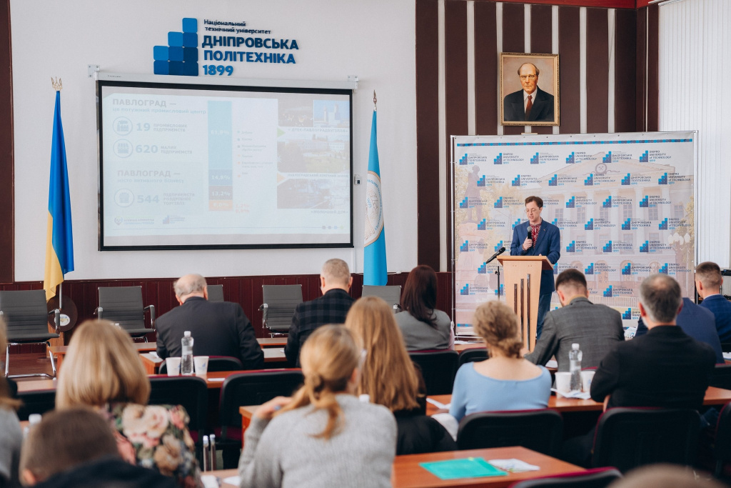 Photo 004.jpg Photo 004.jpg