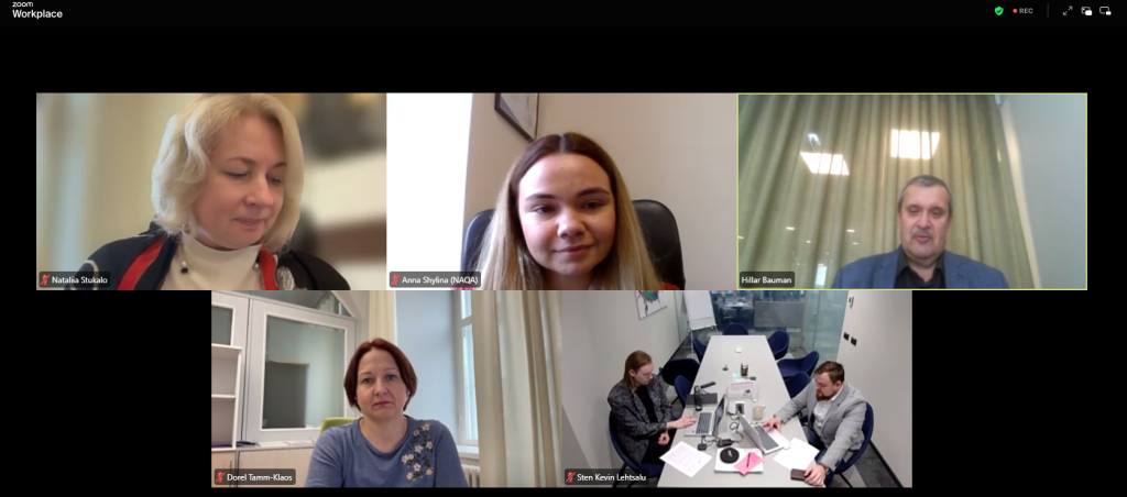 Photo 001.png Photo 001.png