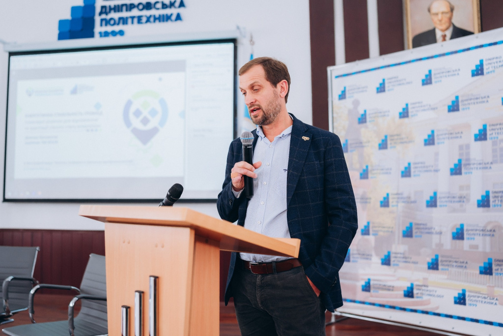 Photo 003.jpg Photo 003.jpg