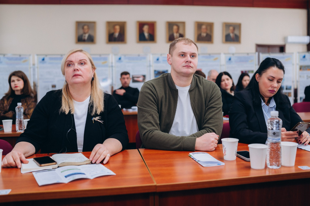 Photo 005.jpg Photo 005.jpg